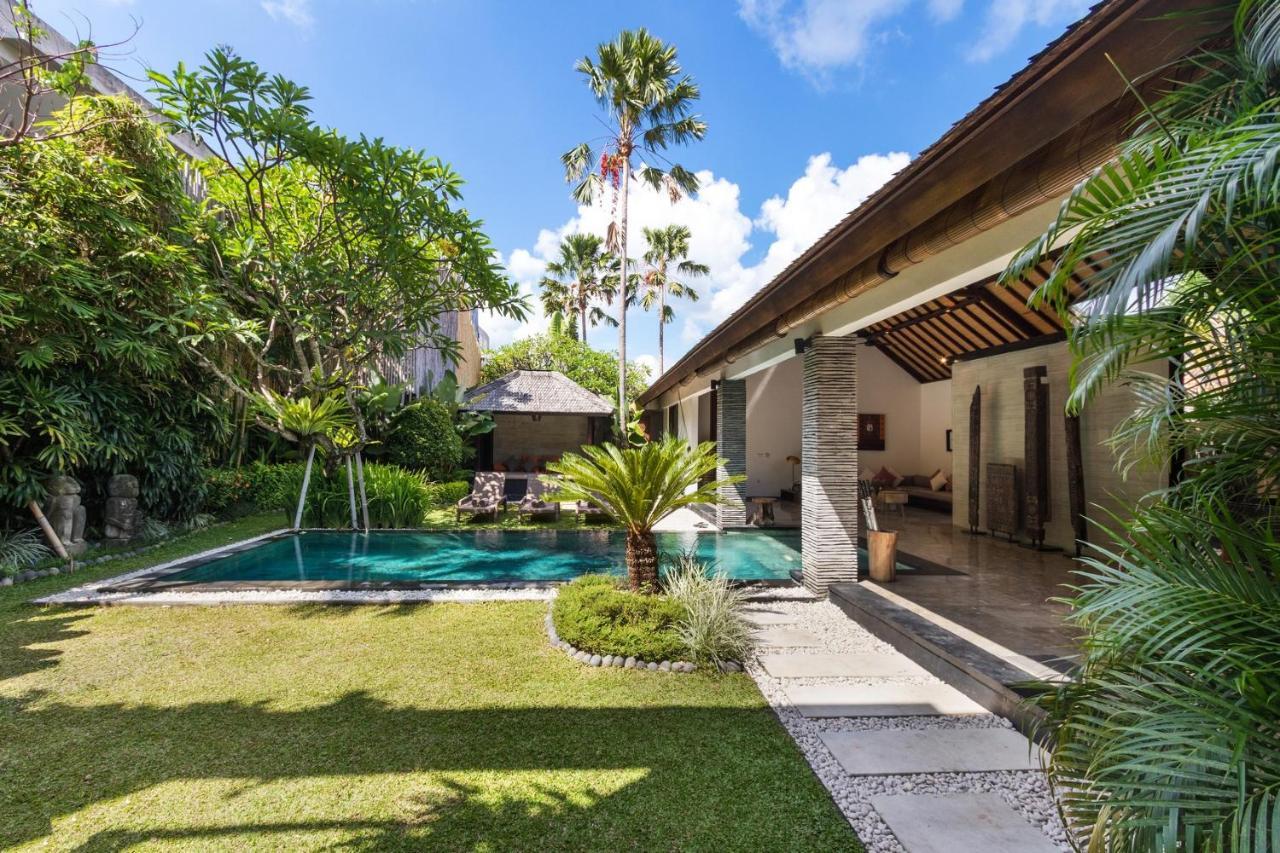 Anjali Villas Seminyak  Exterior photo