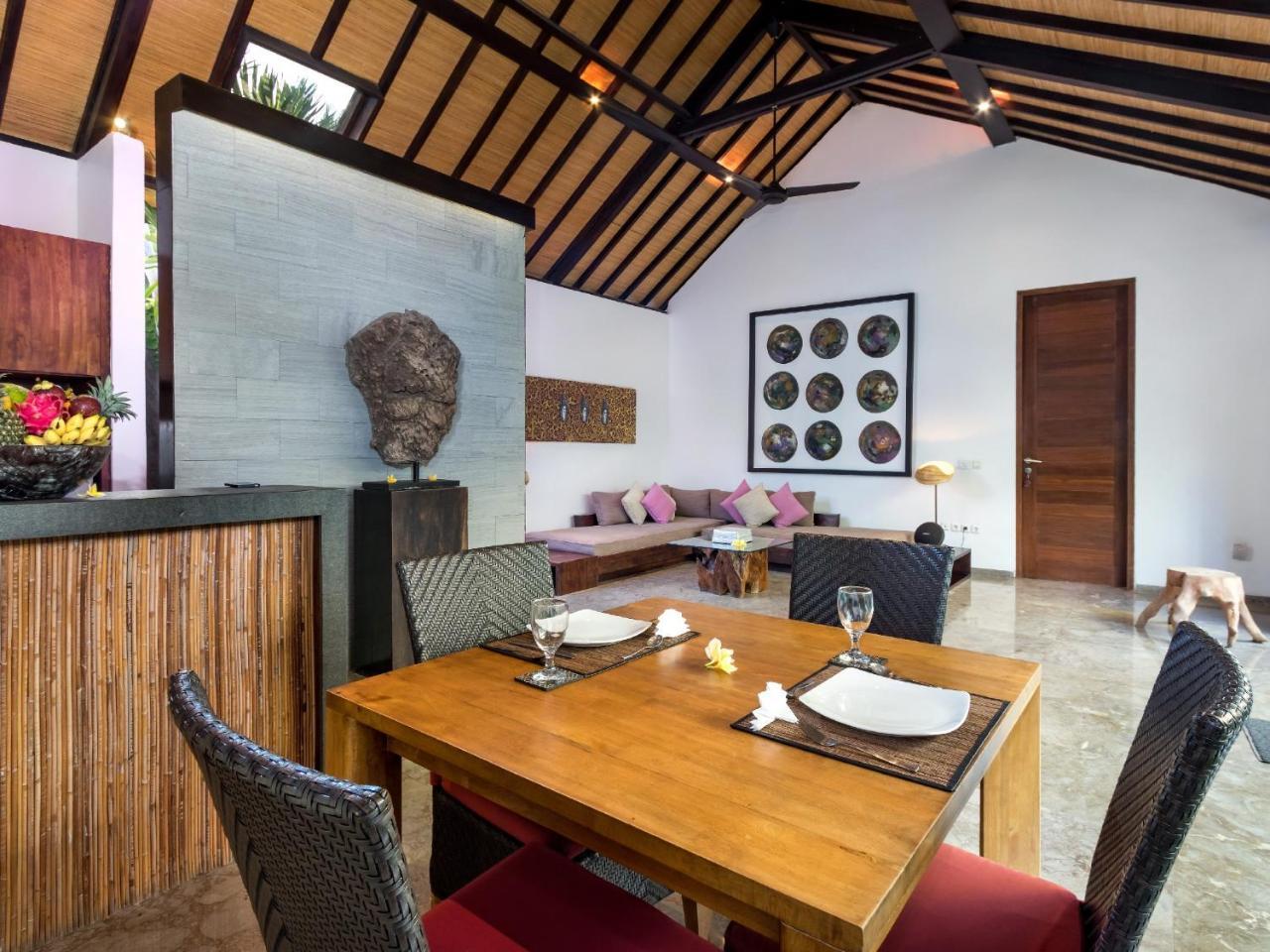 Anjali Villas Seminyak  Exterior photo